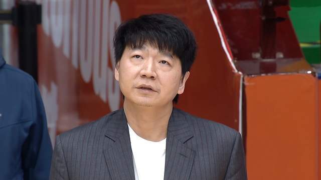 HTH.com-山东男篮逆转福建，高诗岩被驱逐出场 郭凯7中7 新外援24+7高效